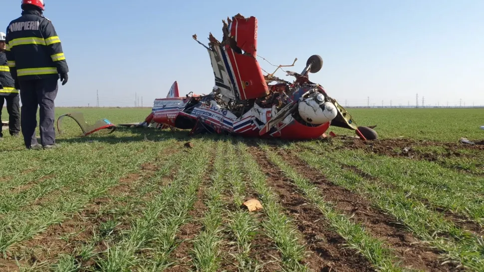 Primele rezultate privind moartea pilotului de acrobații în timpul unui accident aviatic. Ce spun medicii legiști