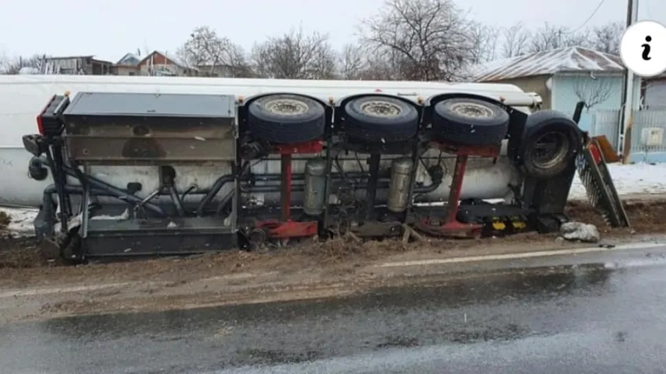 Cisternă plină cu motorină, răsturnată pe DN 25, între Galați și Tecuci