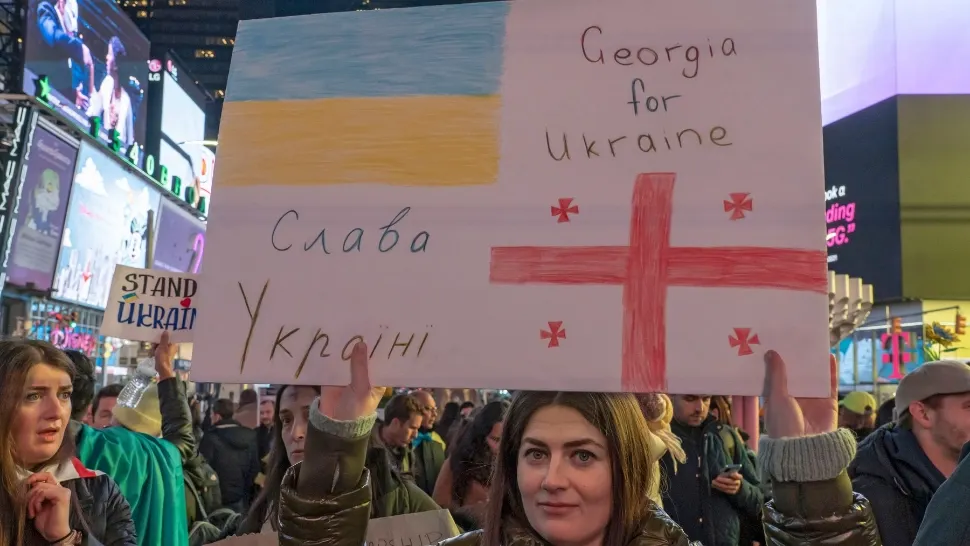 Georgia îşi oficializează cererea de aderare la Uniunea Europeană, deși Putin se opune vehement