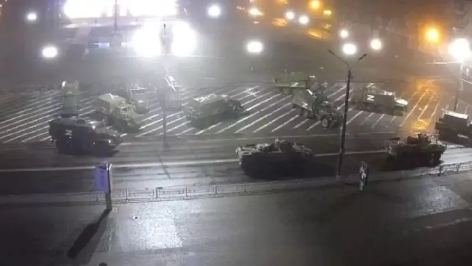 Război Ucraina. Rușii au ocupat primul oraș important - Herson, după ce a fost bombardat intens 7 zile