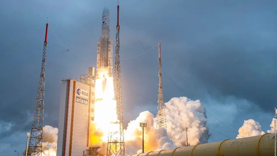 Criza din Ucraina: Personalul rus părăseşte baza spaţială Kourou din Guyana Franceză