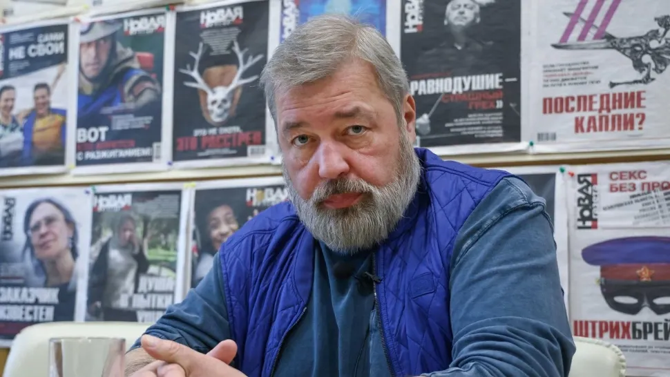LOVITURĂ pentru Putin! Un RENUMIT jurnalist rus și-a DONAT Premiul Nobel pentru Pace refugiaților ucraineni 
