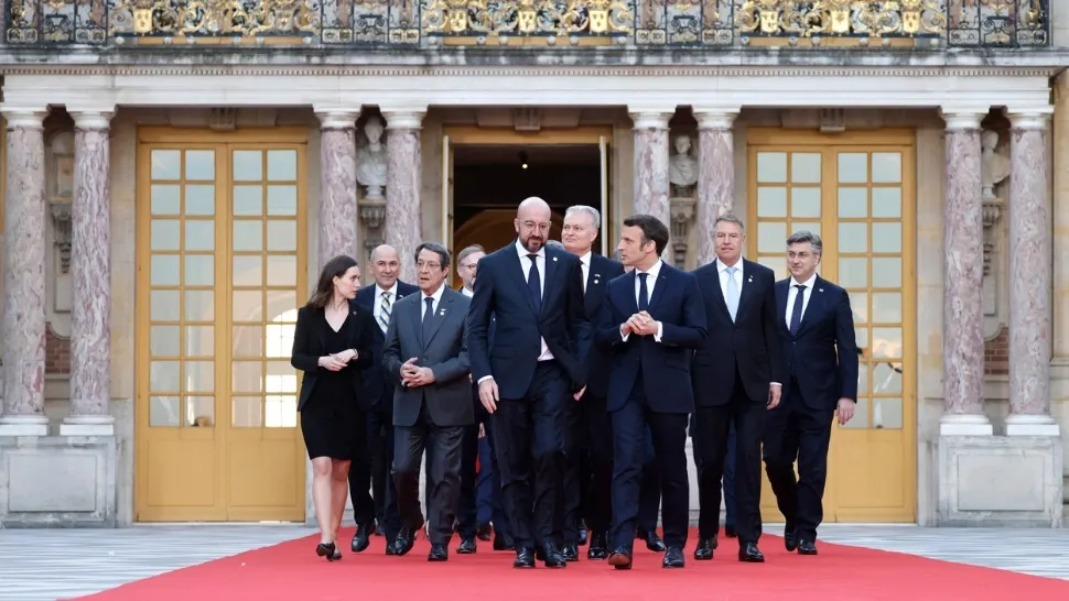 Decizie CRUCIALĂ luată de liderii UE, la Summitul de la Versailles: Ce se întâmplă cu ADERAREA Ucrainei la blocul comunitar