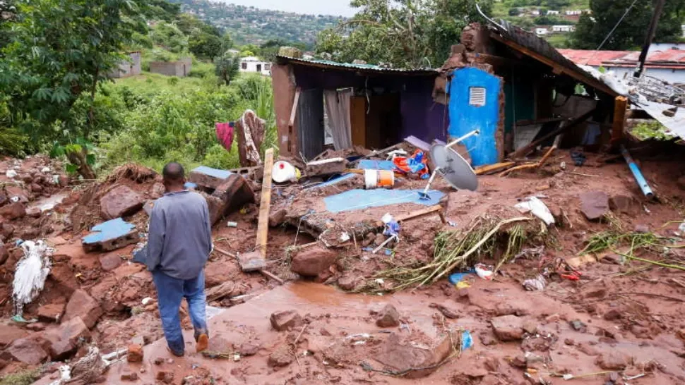 Ploile torenţiale au făcut prăpăd în Africa de Sud. Cel puţin 45 de persoane au murit în urma inundaţiilor