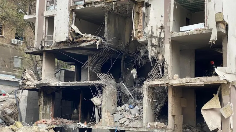 Jurnalistă de la Europa Liberă, ucisă în bombardamentul rusesc asupra Kievului