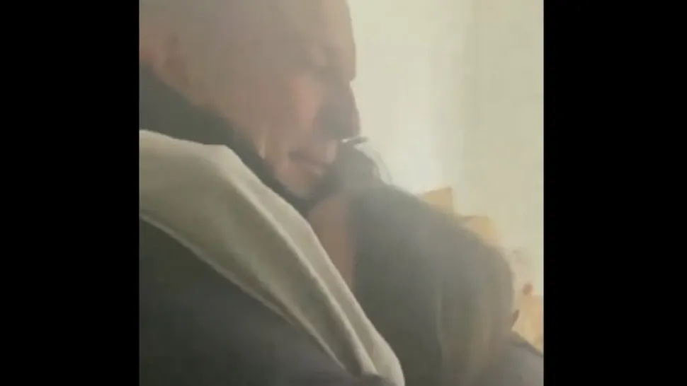 VIDEO | Moment emoționant: Un soldat ucrainean se întoarce la familie pentru prima dată de la începutul războiului