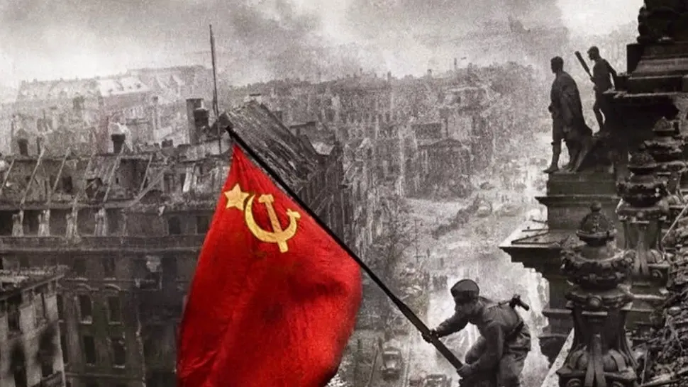 Analiză: Putin vorbește despre "naziști" ca întruchipare a dușmanului absolut în mentalul colectiv sovietic