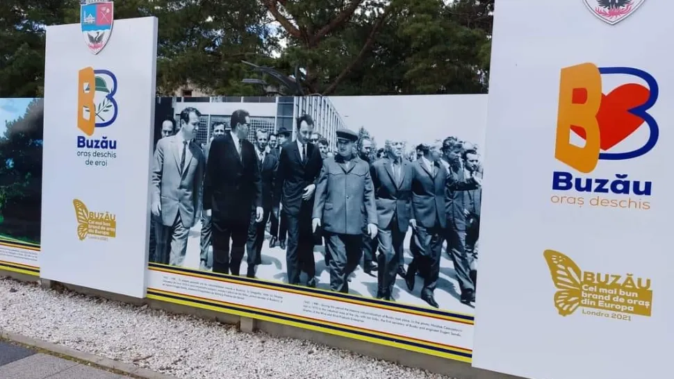 Primarul PSD din Buzău se apără după expoziția cu Nicolae Ceaușescu și dă vina pe marketing - Galerie FOTO