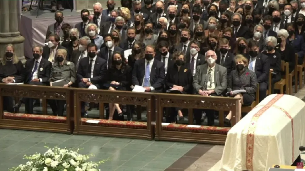VIDEO Funeralii naționale pentru Madelaine Albright, prima femeie secretar de stat. Joe Biden, Bill Clinton și Barack Obama participă la ceremonie