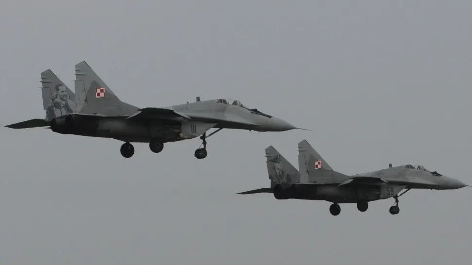 Război la graniță. Slovacia vrea să furnizeze Ucrainei avioane MiG-29 