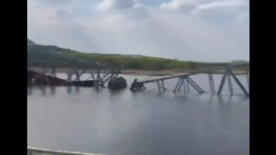 VIDEO | Ucrainenii au bombardat un pod feroviar din apropiere de Sloviansk