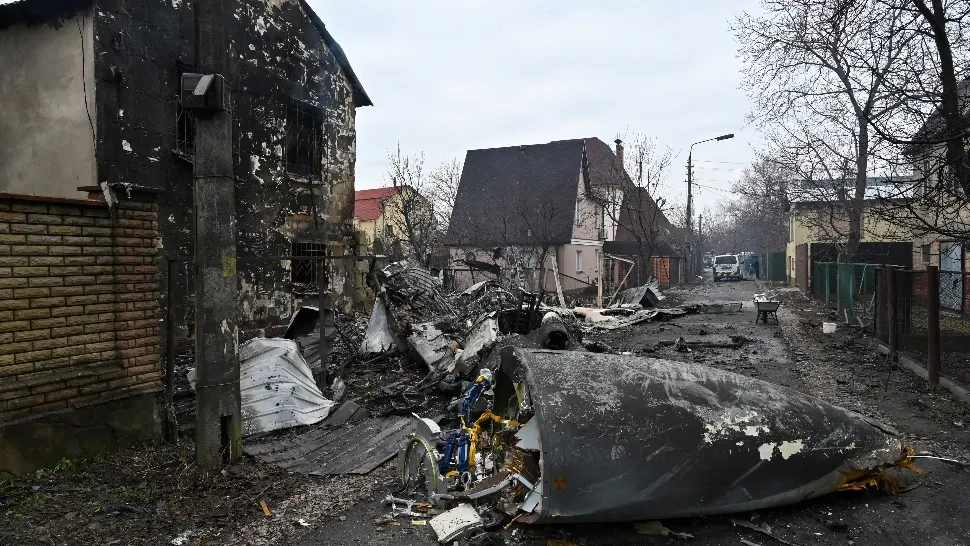 Prețul scump al războiului. Un mort şi 14 răniţi în urma unui atac rusesc la Nikolaev