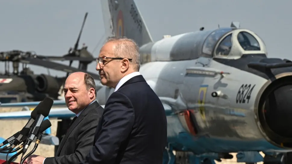 Ce spune ministrul Apărării, Vasile Dâncu, despre suspendarea misiunilor cu MIG 21-LanceR