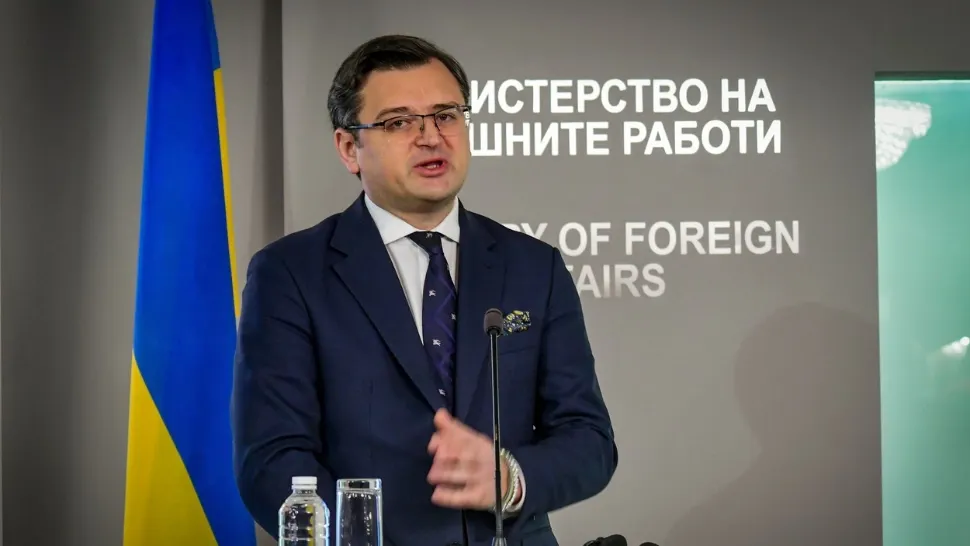 Ministrul ucrainean de Externe, MESAJ tranșant la București: Cei care cred că Putin nu va testa articolul 5 le spun să nu fie naivi
