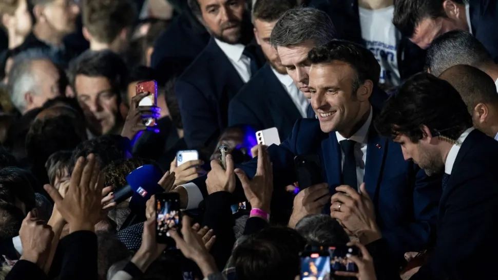 OFICIAL. Emmanuel Macron, din nou președintele Franței, cu 58,55% de voturi. Marine Le Pen pierde cu un scor imens