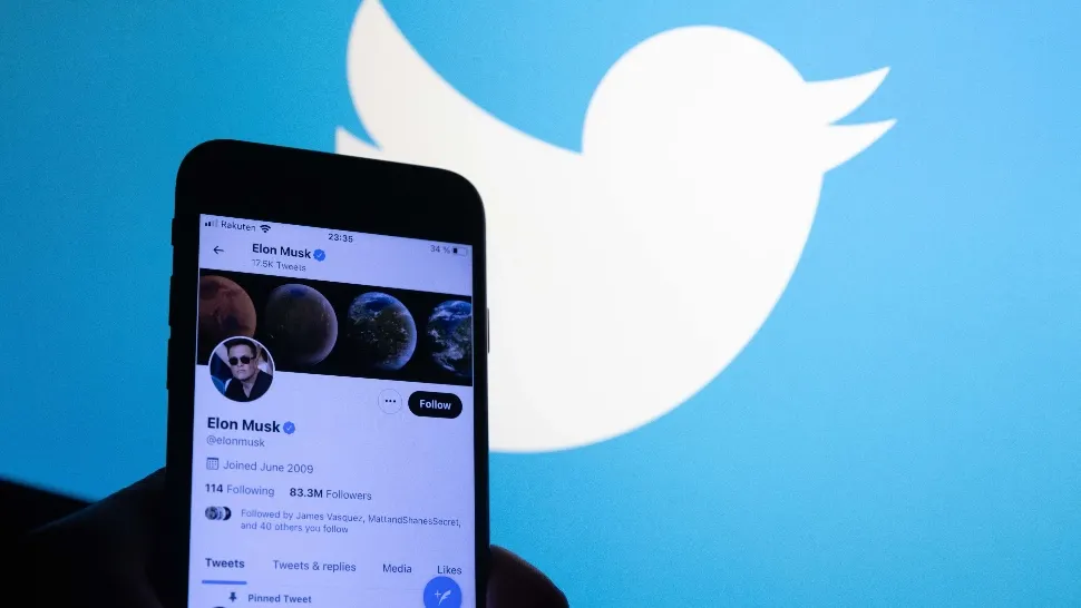 Mutarea momentului: Elon Musk cumpără Twitter