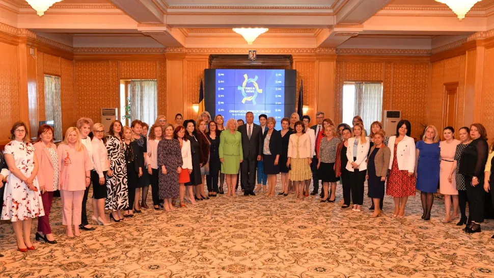 Femeile liberale, încurajate să CANDIDEZE la alegerile locale și parlamentare. MESAJUL transmis de Nicolae Ciucă