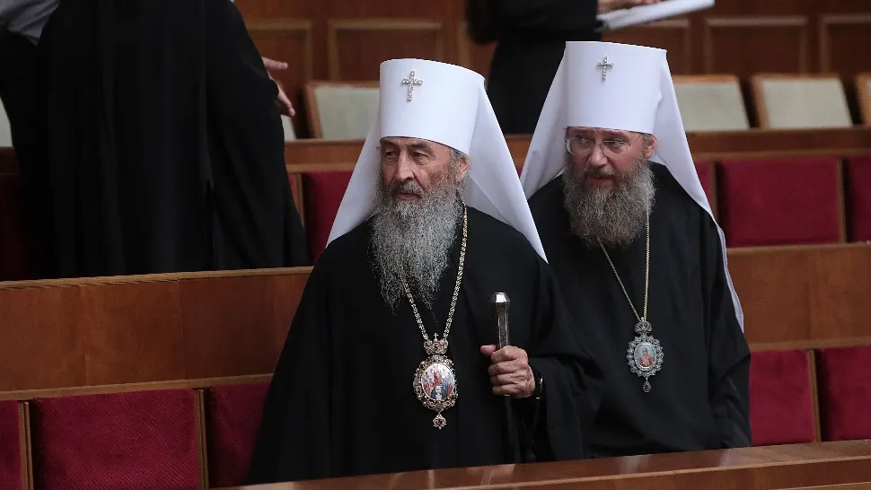Mitropolitul Bisericii Ortodoxe Ucrainene, apel către Putin să le permită oamenilor blocați la Azovstal să plece în siguranță