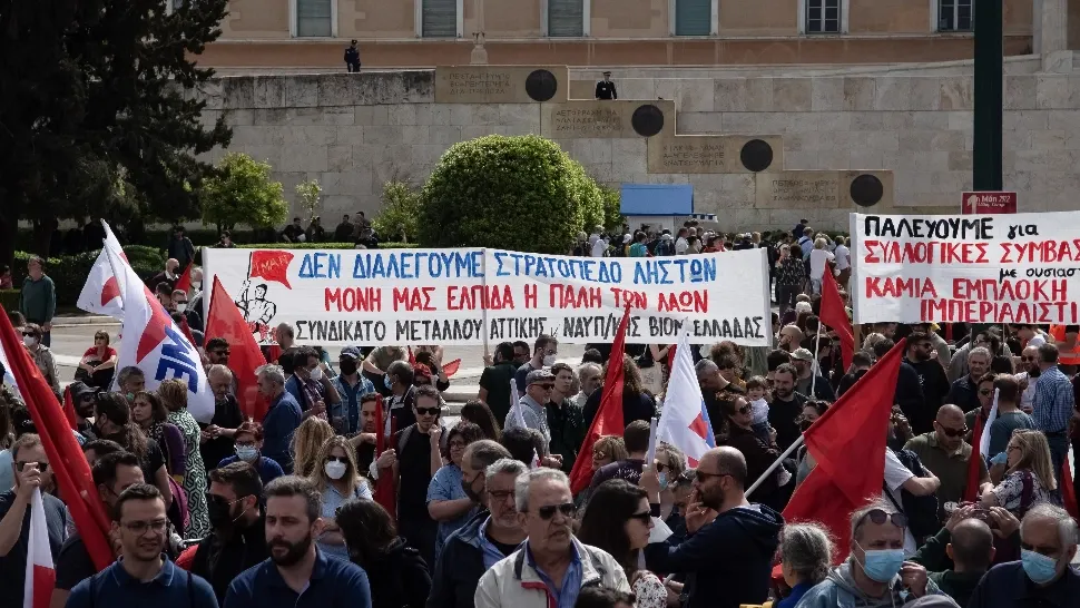 FOTO | Proteste masive în Grecia. Transportatorii au intrat în grevă