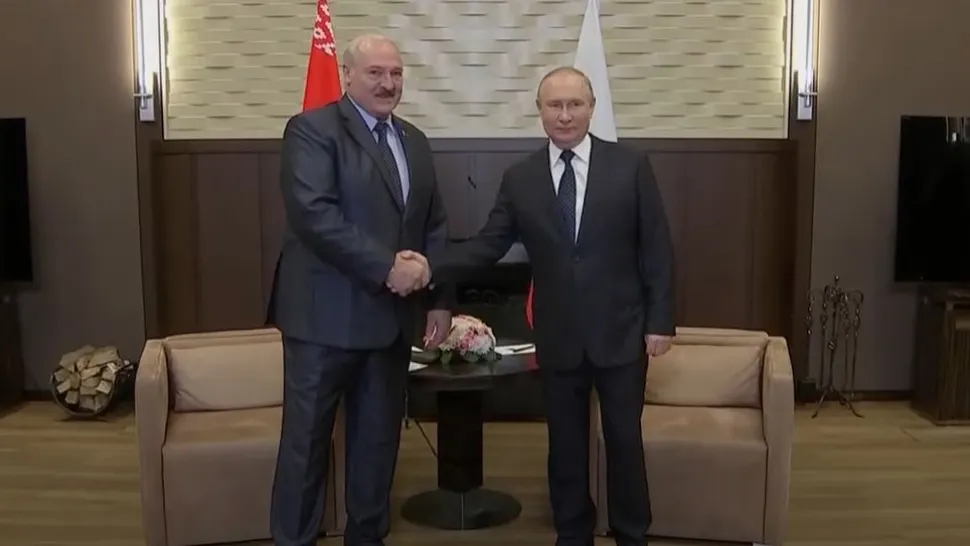 Putin și Lukașenko râd pe seama sancțiunilor impuse de Occident - Glume și ironii