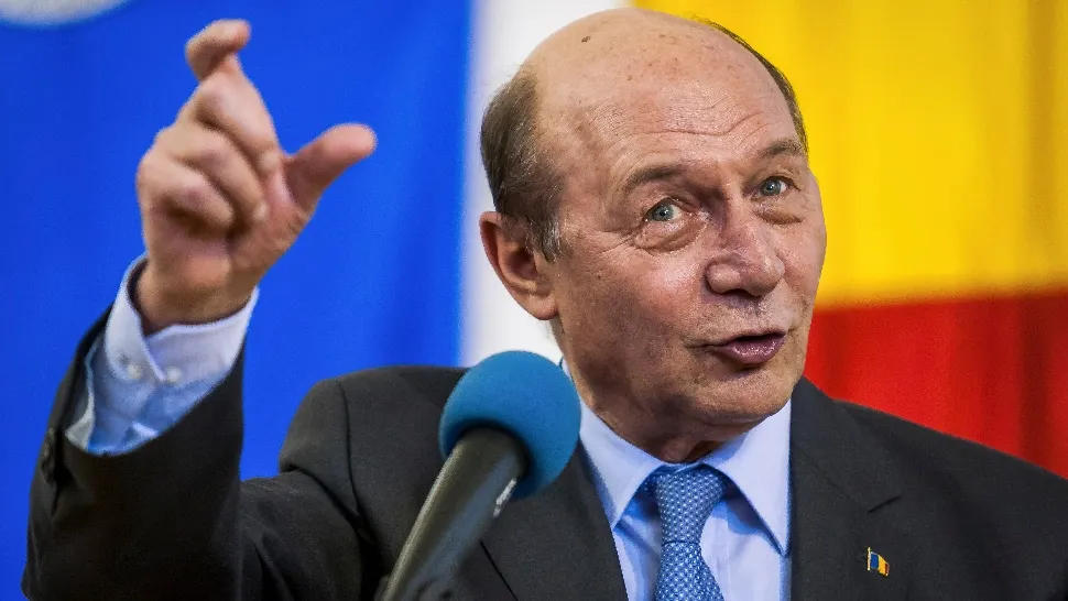 Traian Băsescu: Cât de proști și incompetenți să fim? Guvernul are 16 miliarde de euro necheltuiți și se împrumută 
