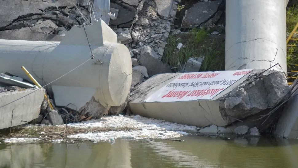 Nicolae Ciucă vrea tragerea la răspundere a tuturor celor vinovați pentru surparea podului din Neamț! Măsuri pentru restabilirea circulației