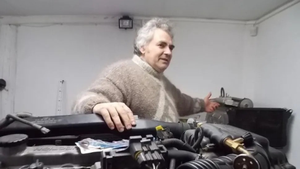 Mașina care merge cu apa. Un român a dat lovitura, alimentează o dată la 2 luni