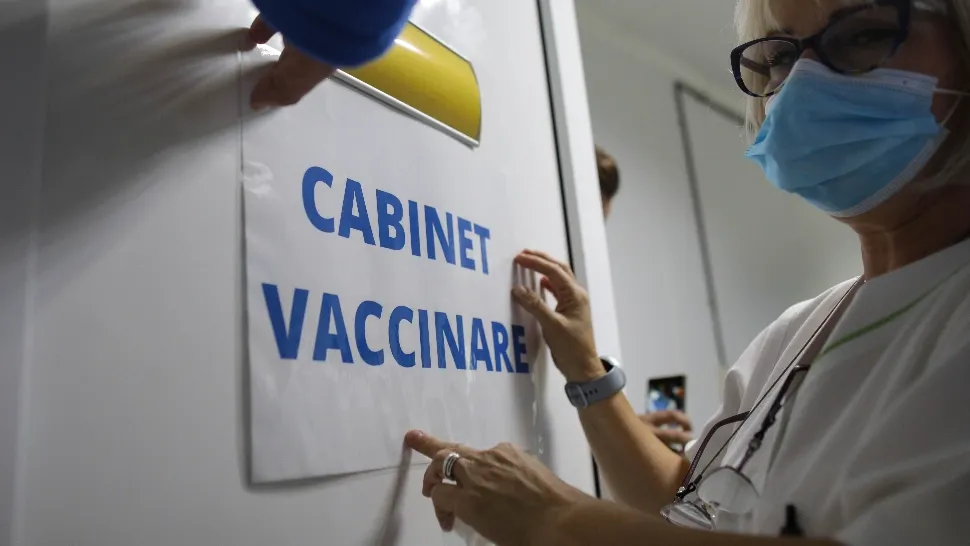 Peste 4.600 de persoane, vaccinate anti-Covid în ultima săptămână: câte reacții adverse s-au înregistrat 