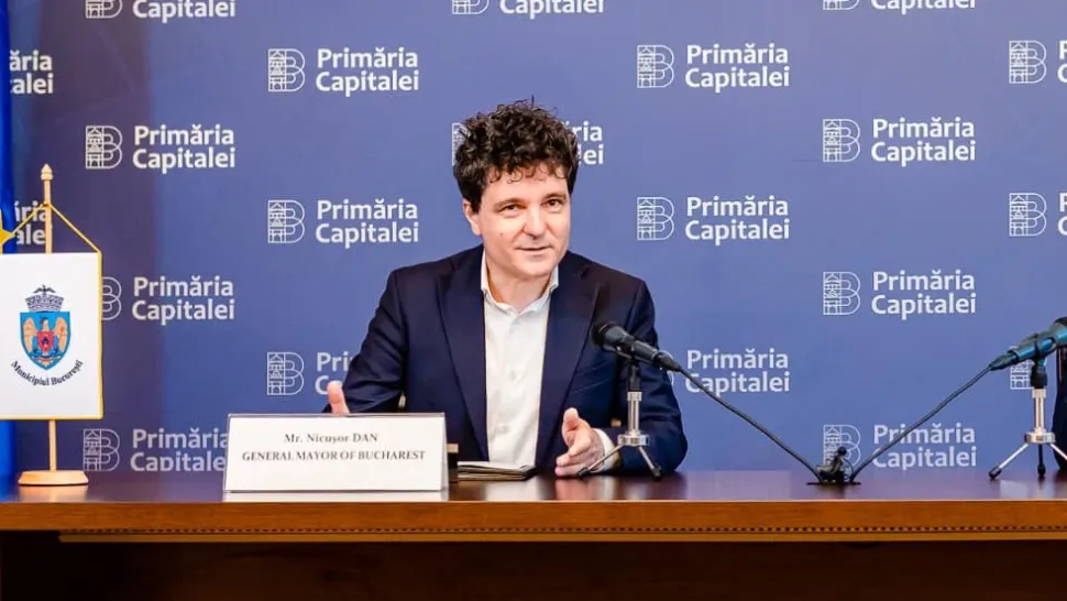 Nicușor Dan, explicații privind evoluția pierderilor din rețeaua de termie: „Sorin Oprescu și Gabriela Firea au preferat panseluțele” 