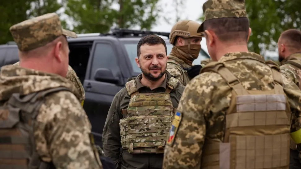 Responsabil din Apărare, demis din Zelenski! Oficialul, bănuit că ar fi sprijinit un acord cu Rusia ce a contribuit la pierderea Crimeii