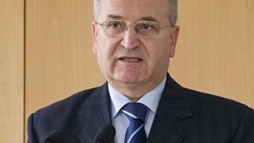 UMPMV: Academicianul Vasile Pușcaș a fost distins cu premiul "David Prodan" al Fundației Culturale "Magazin Istoric"