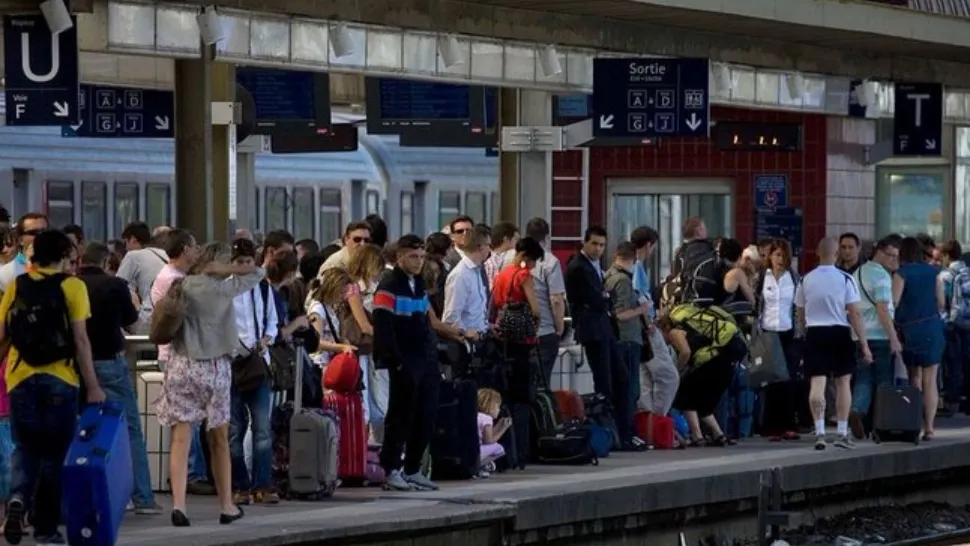 MAE, atenționare de călătorie în Franța pentru miercuri, 6 iulie - Este grevă în transportul feroviar