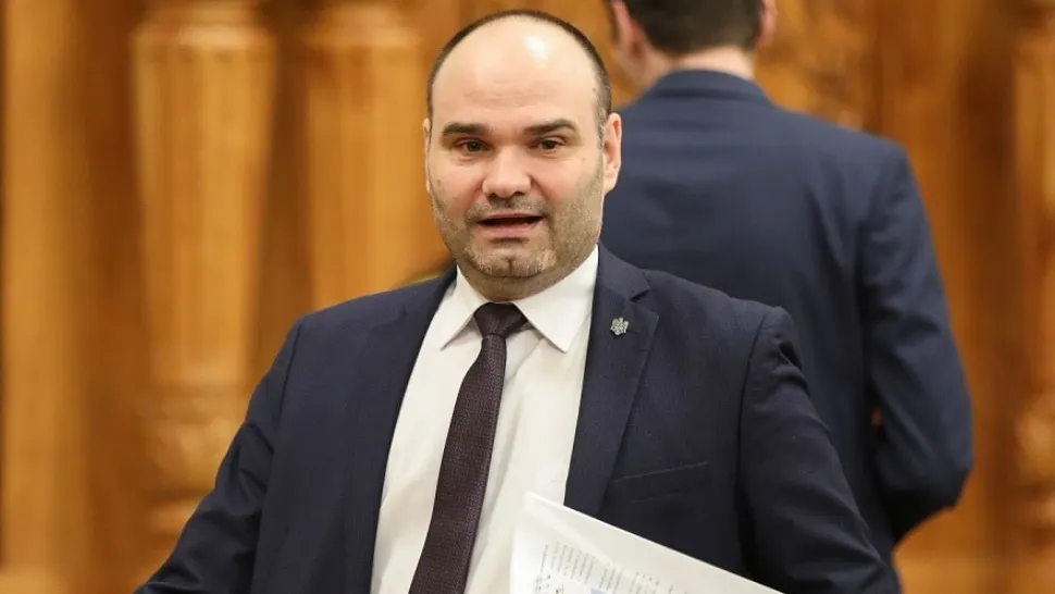 Autoritatea Electorală Permanentă, număr DUBLU de salariați! Buică vrea să angajeze încă 130 de oameni