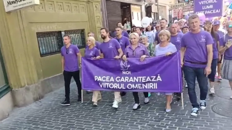 Viorica Dăncilă a chemat lumea în stradă să cânte pentru PACE: marș cu 50 de persoane la Brașov și în alte două orașe