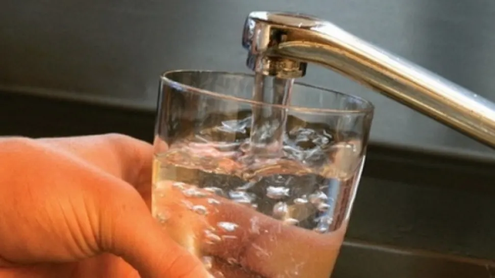 Cum să bei apă corect pentru a scapă de kilogramele în plus. Rezultatele sunt uimitoare