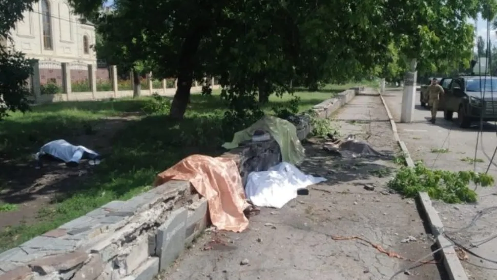 Stație de transport public din Ucraina, bombardată de ruși – 8 morți și 4 răniți, dintre care 3 copii 
