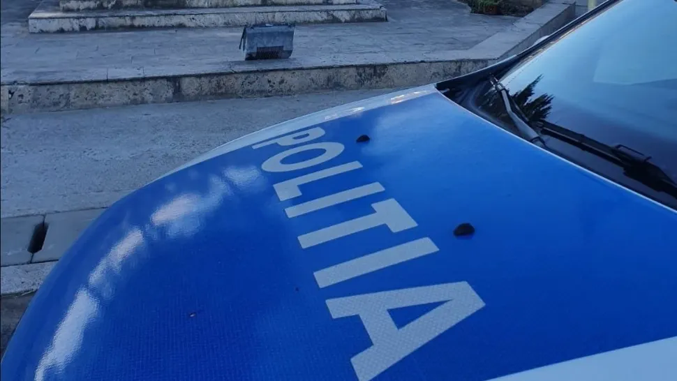 Un șofer fără permis și drogat, prins după o urmărire ca-n filme pe străzile Capitalei! Bărbatul refuzase să oprească la semnalul poliției