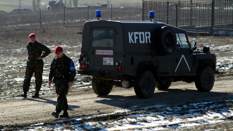 Tensiune în BALCANI. NATO și-a anunțat disponibilitatea de a interveni în conflictul din Kosovo
