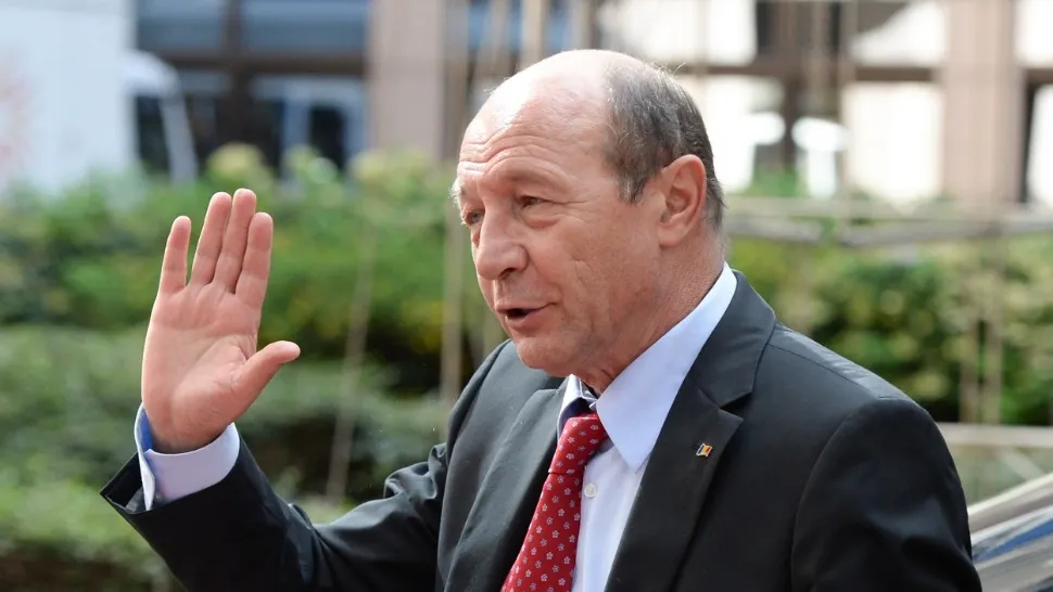 Traian Băsescu a cerut revizuirea sentinței de colaborator al Securității