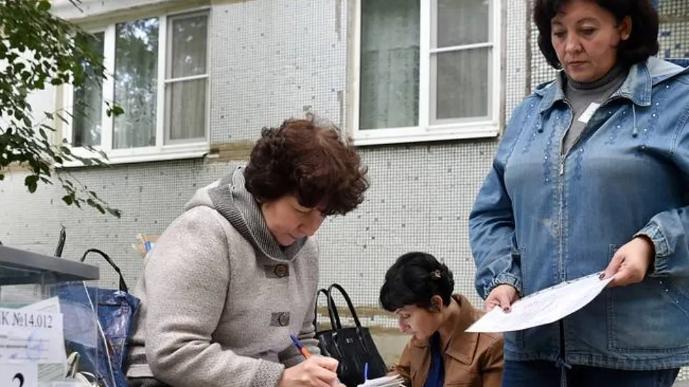 Război Ucraina. Referendumurile „false” din Donețk, Lugansk și Zaporojie de alipire la Rusia, declarate VALIDE de separatiștii proruși