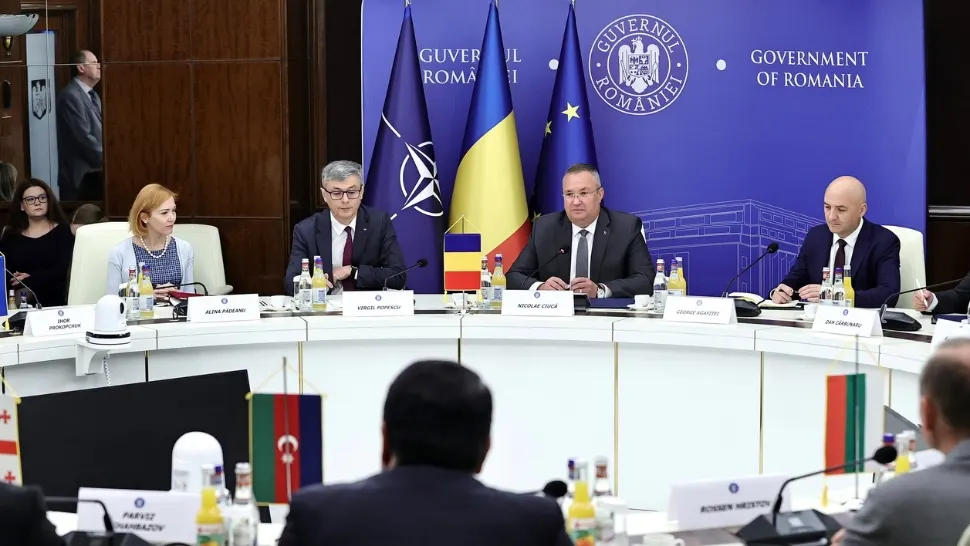 Nicolae Ciucă, întâlnire cu miniştrii Energiei din regiune: „România se numără printre ţările care deţin resurse importante de gaz”