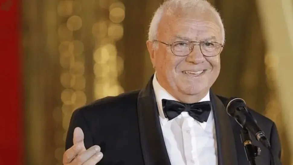 S-a tras cortina pentru Alexandru Arșinel. Primele reacții după moartea actorului 
