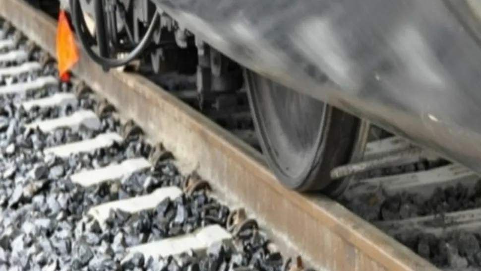 Bărbat de 25 de ani, din Sudan, mutilat pe viață după ce a căzut sub un tren aflat în mișcare