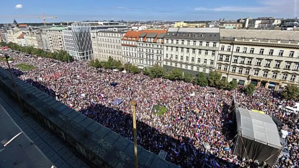 Proteste masive în mai multe orașe din lume. 70.000 de oameni cer prețuri mai mici la energie - VIDEO