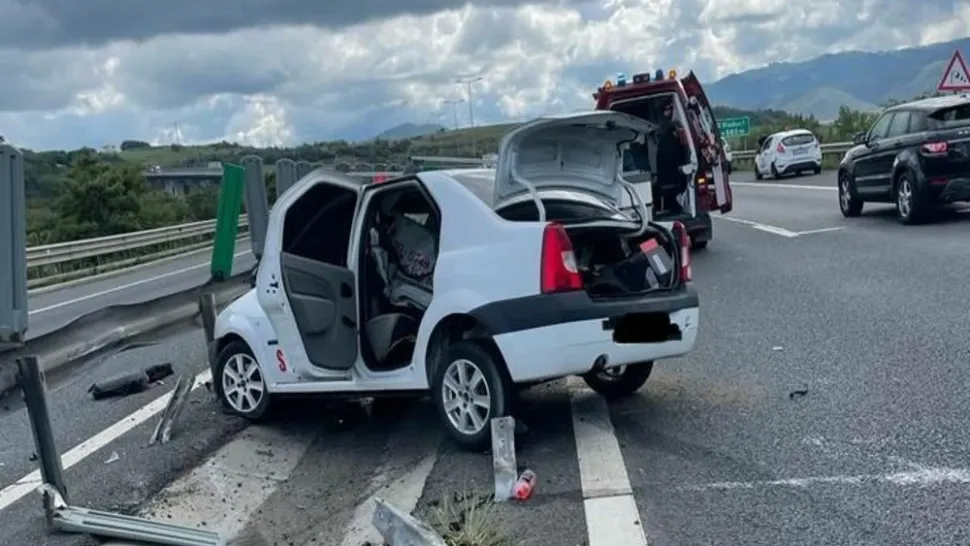 Moarte violentă pe A1! Un bucureștean de 51 de ani a murit pe loc după ce a intrat cu mașina în parapet. Trafic restricționat spre Sibiu