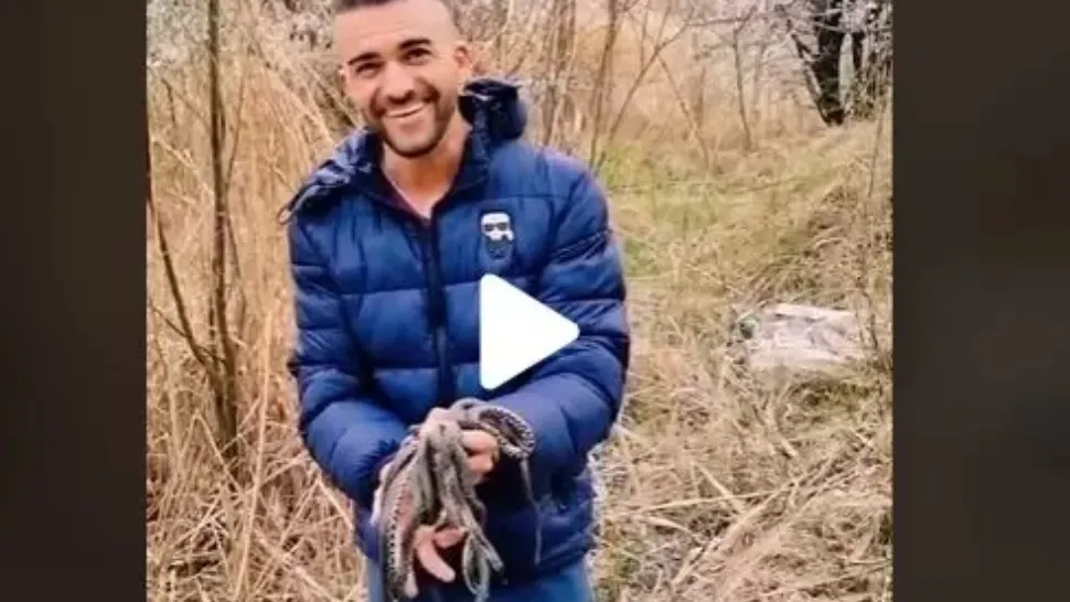 VIDEO – Ce a găsit un tânăr în parcul Crângași, pe Lacul Morii – Internauții, îngroziți de imaginile postate