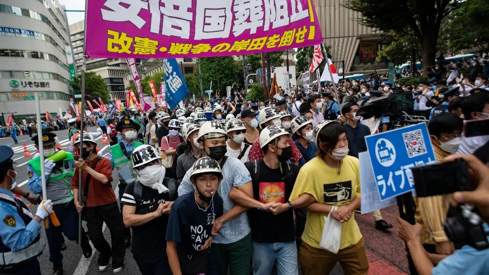 Protest de amploare în Japonia. Oamenii sunt revoltați de costul uriaș al funeraliilor fostului premier Shinzo Abe