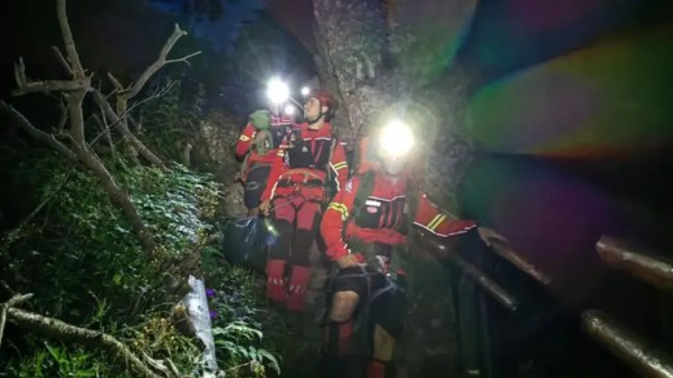Alertă în masivul Ceahlău: O familie cu doi copii, căutată de Salvamont - Ultimul semn a fost apelul la 112