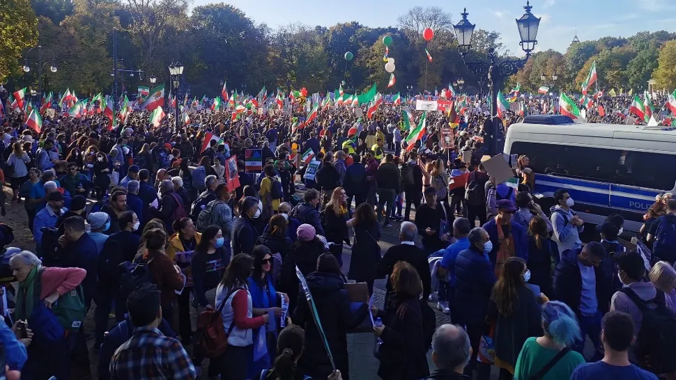 Proteste masive în Germania, după explozia prețurilor în energie - Zeci de mii de oameni au mărșăluit pe străzi - VIDEO