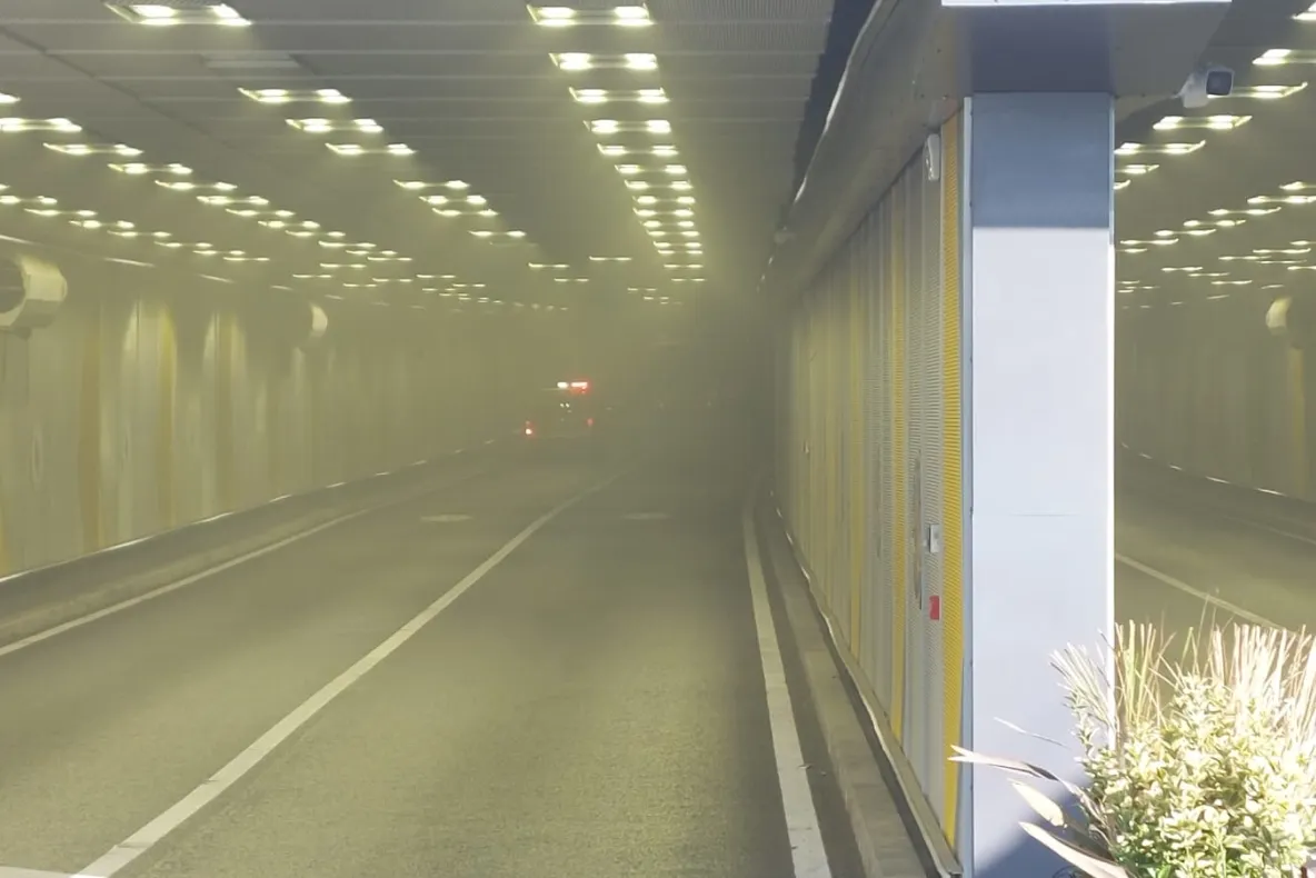 Prefectul Capitalei, explicații după incendiul din Pasajul Unirii. Ce s-a întâmplat cu mașina pompierilor 